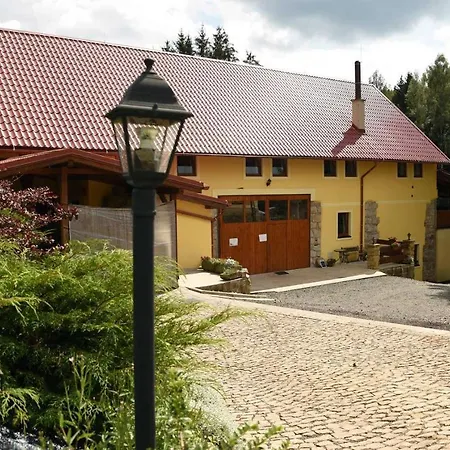 Tucek Vendégház *